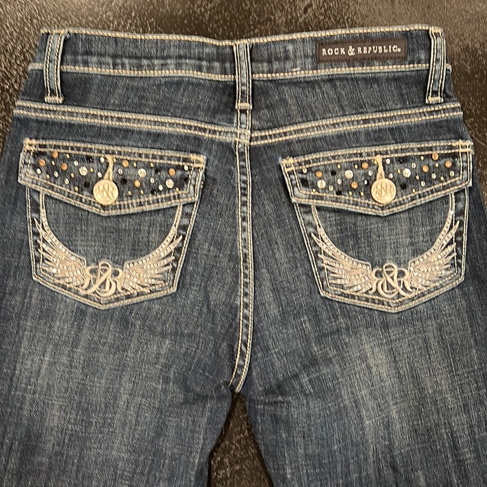 Rock & Republic Kasandra Bootcut Embellished Jeans Size 4